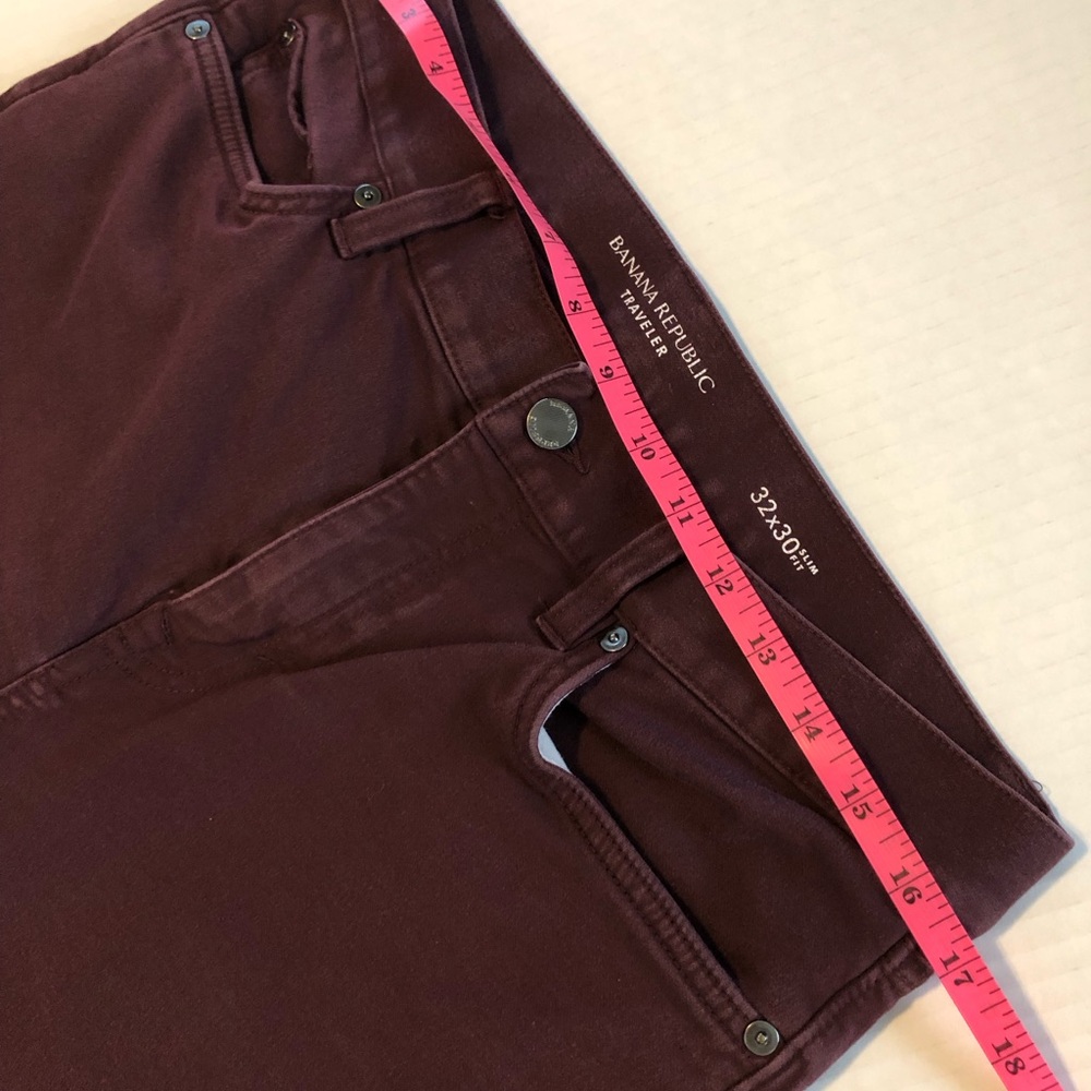 Banana Republic Men’s Travelers Jeans. Blackberry Wine. Slim fit 32 X 30 - Picture 5 of 9